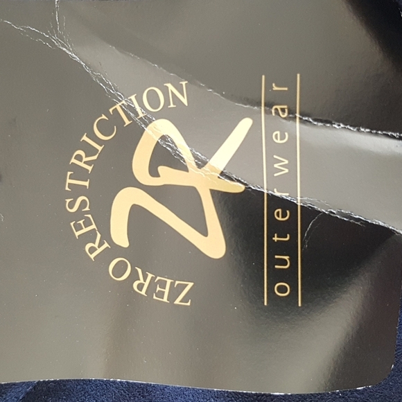 Zero Restriction boys 4 or xs microsuede windshirt navy blue New - Picture 5 of 7